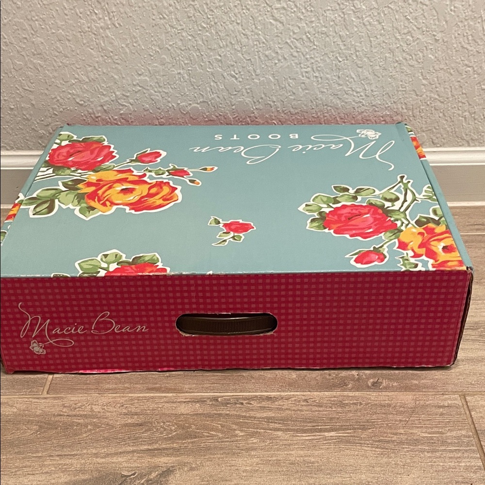 Macie Bean Multicolor Floral Western Boots - Picture 7 of 8
